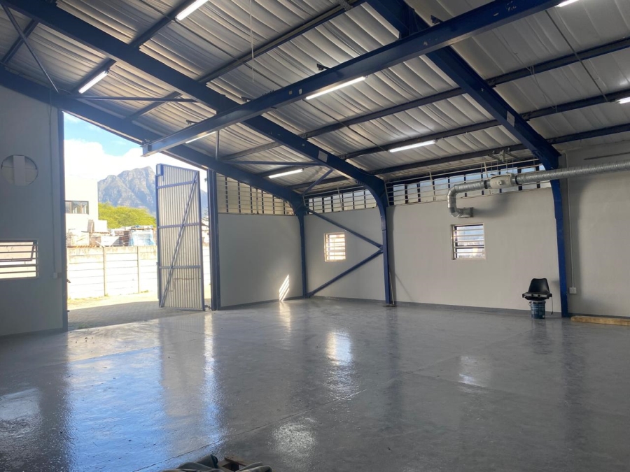 To Let commercial Property for Rent in Claremont Western Cape